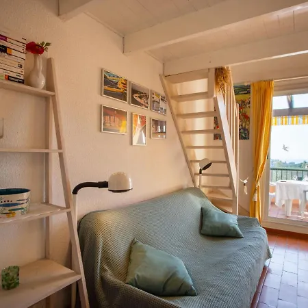 Casa de Férias Les Mas De Pramousquier-1 By Interhome *